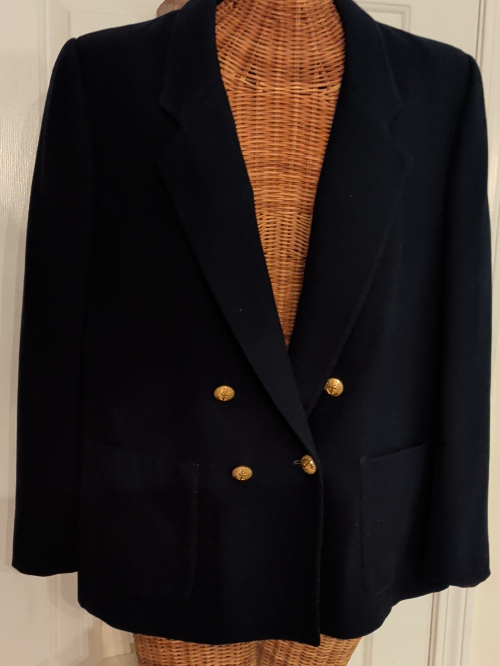 Even Picone Women's Black Wool Blazer with Gold-Tone Buttons